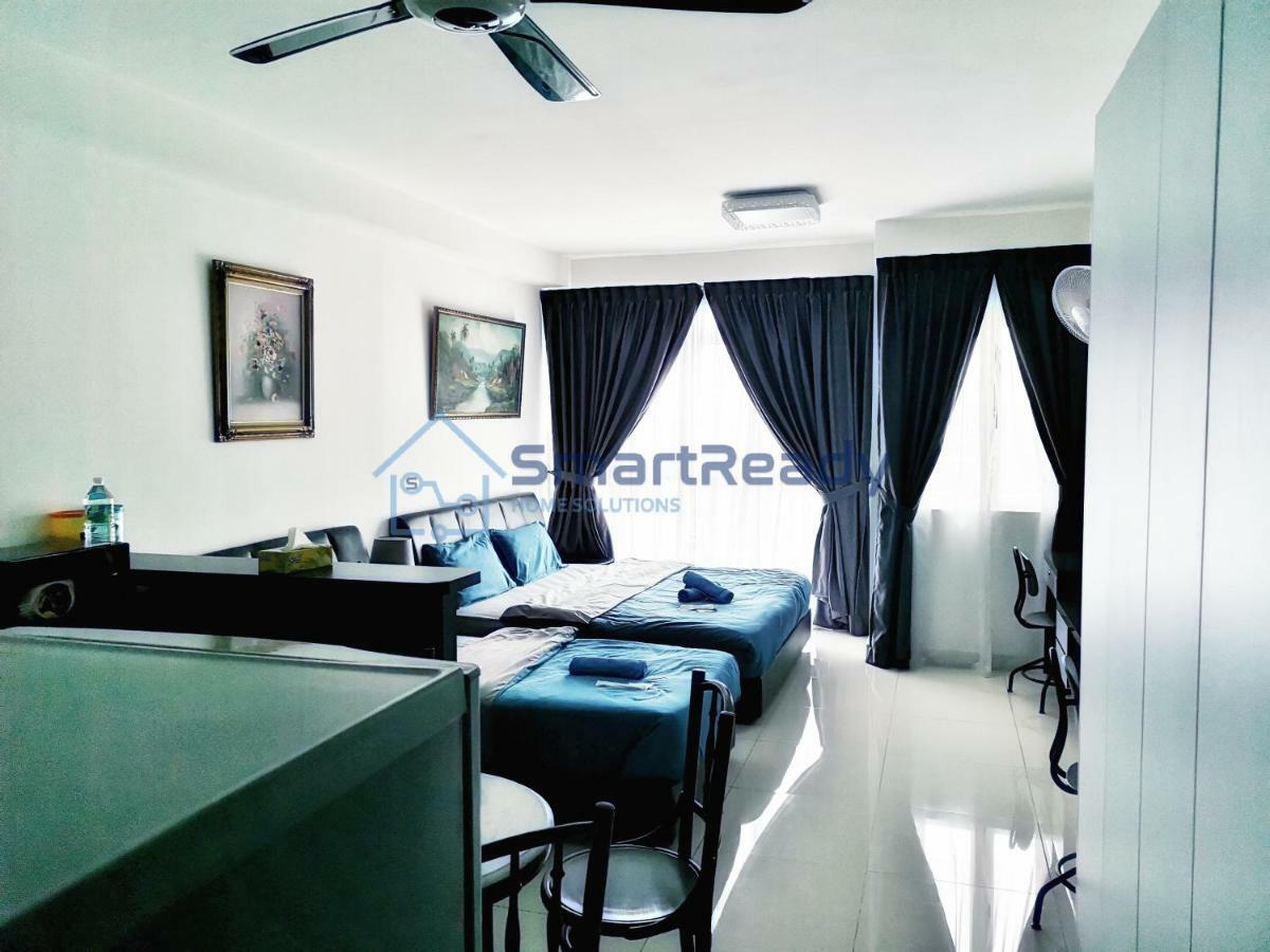 Residences At Daya By Sr Home Johor Bahru Exterior photo